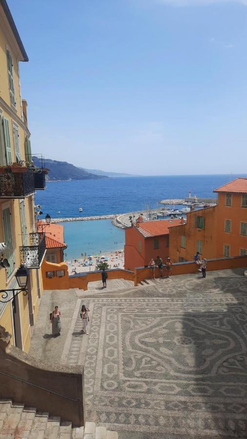 Menton, Centre Historique, Vue Mer Экстерьер фото